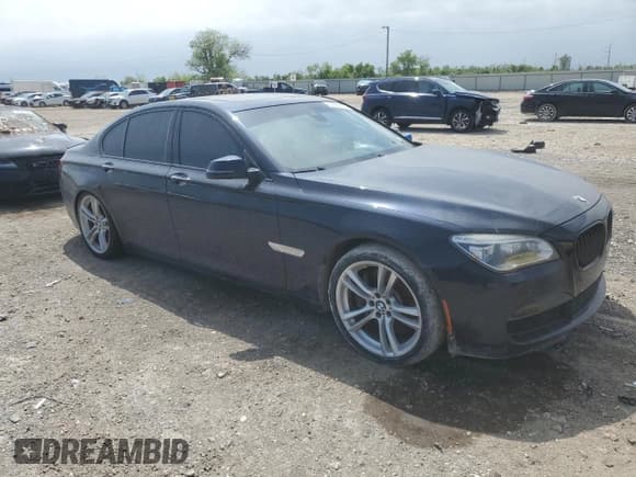✅ 2014 BMW 7 Series 750i • VIN: WBAYA8C51ED499832 • Lot: 50968075. Wystawiony na Copart z przebiegiem 103 420 mil. Bezpłatny archiwum sprzedaży aukcyjnych z USA i szczegółowy raport historii pojazdu na DreamBid. Zdjęcie 4.
