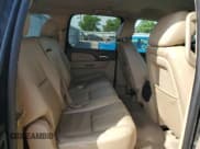 ✅ 2012 Chevrolet Suburban LT • VIN: 1GNSCJE08CR253735 • Lot: 66653944. Wystawiony na Copart z przebiegiem 168 804 mil. Bezpłatny archiwum sprzedaży aukcyjnych z USA i szczegółowy raport historii pojazdu na DreamBid. Zdjęcie 11.