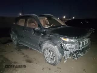 ✅ 2023 Hyundai Venue SEL • VIN: KMHRC8A3XPU249166 • Lot: 42581525. Listed on Copart with 35,009 mi. Free auction sales archive from the USA and detailed vehicle history report at DreamBid. Image 4.