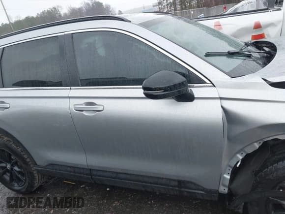 ✅ 2023 Honda CR-V Sport • VIN: 7FARS6H59PE028738 • Lot: 41545568. Listed on IAAI with 37,710 mi. Free auction sales archive from the USA and detailed vehicle history report at DreamBid. Image 13.