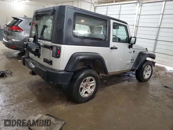 ✅ 2008 Jeep Wrangler X • VIN: 1J4FZ24138L526514 • Lot: 72569194. Listed on Copart with 216,928 mi. Free auction sales archive from the USA and detailed vehicle history report at DreamBid. Image 3.