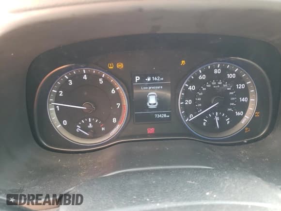 ✅ 2018 Hyundai Kona SE • VIN: KM8K1CAA0JU130655 • Лот: 40606674. Опубликован ранее на Copart с пробегом 73 428 миль. Бесплатный доступ к архиву аукционных продаж из США и подробный отчёт об истории автомобиля на DreamBid. Изображение 9.