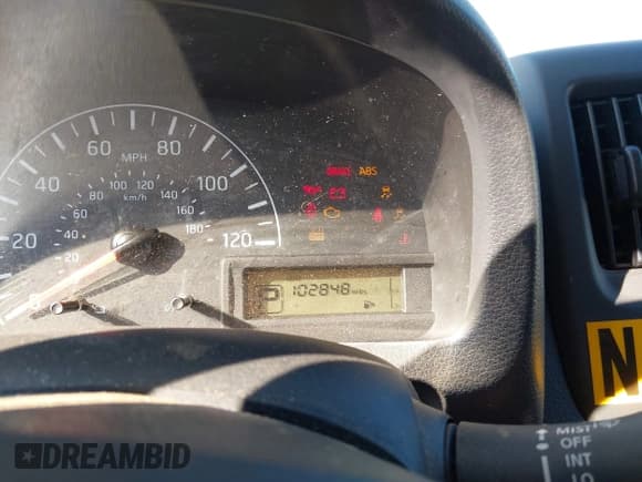 ✅ 2020 Nissan NV200 SV • VIN: 3N6CM0KN4LK697774 • Lot: 43912848. Wystawiony na IAAI z przebiegiem 102 848 mil. Bezpłatny archiwum sprzedaży aukcyjnych z USA i szczegółowy raport historii pojazdu na DreamBid. Zdjęcie 7.