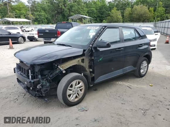 ✅ 2022 Hyundai Venue SE • VIN: KMHRB8A32NU154357 • Lot: 54624285. Listed on Copart with 31,637 mi. Free auction sales archive from the USA and detailed vehicle history report at DreamBid. Image 1.