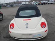 ✅ 2006 Volkswagen Beetle • VIN: 3VWSF31Y16M318144 • Лот: 41554903. Опубликован ранее на IAAI с пробегом 126 984 миль. Бесплатный доступ к архиву аукционных продаж из США и подробный отчёт об истории автомобиля на DreamBid. Изображение 17.