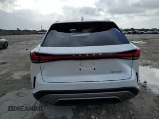 ✅ 2023 Lexus RX 350 • VIN: JTJCHMAA2P2008262 • Лот: 70286963. Опубликован ранее на Copart с пробегом 5 620 миль. Бесплатный доступ к архиву аукционных продаж из США и подробный отчёт об истории автомобиля на DreamBid. Изображение 6.