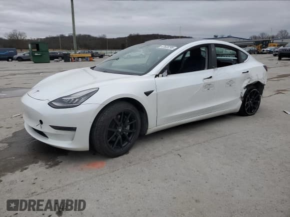 ✅ 2020 Tesla Model 3 Long Range • VIN: 5YJ3E1EB4LF790679 • Lot: 47623295. Wystawiony na Copart z przebiegiem 44 182 mil. Bezpłatny archiwum sprzedaży aukcyjnych z USA i szczegółowy raport historii pojazdu na DreamBid. Zdjęcie 1.