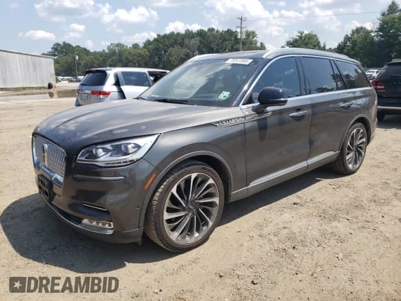 ✅ 2020 Lincoln Aviator Reserve • VIN: 5LM5J7WC4LGL22237 • Лот: 70047895. Опубликован ранее на Copart с пробегом 117 419 миль. Бесплатный доступ к архиву аукционных продаж из США и подробный отчёт об истории автомобиля на DreamBid. Изображение 1.