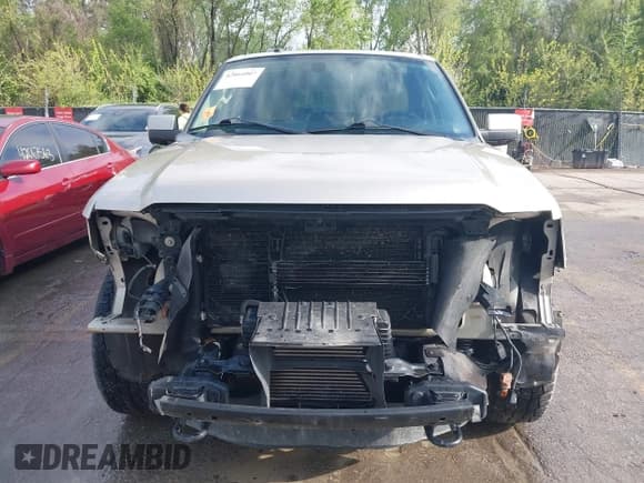 ✅ 2017 Ford Expedition Max Limited • VIN: 1FMJK2AT8HEA63473 • Lot: 42064907. Wystawiony na IAAI z przebiegiem 175 201 mil. Bezpłatny archiwum sprzedaży aukcyjnych z USA i szczegółowy raport historii pojazdu na DreamBid. Zdjęcie 13.