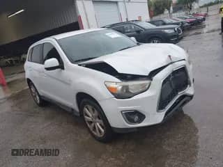 2015 Mitsubishi Outlander ES с VIN 4A4AP3AW7FE044571, выставлен на аукционе IAAI как лот 42235565 с пробегом 142 163 миль миль и . История ставок и продаж доступна на DreamBid. Изображение 1.