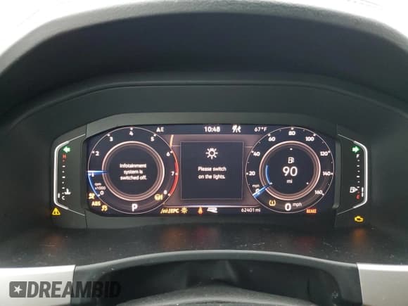 ✅ 2022 Volkswagen Atlas SEL R-Line • VIN: 1V2SC2CA1NC201359 • Lot: 84404694. Listed on Copart with 62,401 mi. Free auction sales archive from the USA and detailed vehicle history report at DreamBid. Image 9.