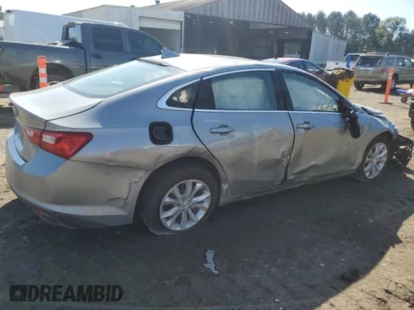 2024 Chevrolet Malibu LT with VIN 1G1ZD5ST8RF165958, listed as a Copart auction lot 83766895 with 40,880 mi miles and Salvage title. Bid and sale history available at DreamBid. Image 3.