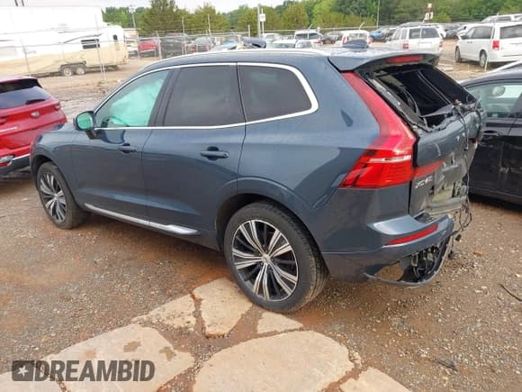 ✅ 2022 Volvo XC60 Inscription • VIN: YV4L12DL2N1905235 • Lot: 42384130. Listed on IAAI with 44,727 mi. Free auction sales archive from the USA and detailed vehicle history report at DreamBid. Image 3.