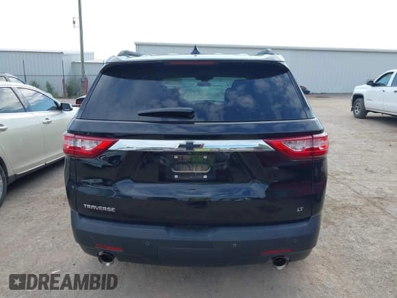✅ 2020 Chevrolet Traverse LT Cloth • VIN: 1GNERGKW7LJ294492 • Lot: 43209730. Wystawiony na IAAI z przebiegiem 81 921 mil. Bezpłatny archiwum sprzedaży aukcyjnych z USA i szczegółowy raport historii pojazdu na DreamBid. Zdjęcie 16.