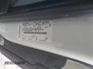 ✅ 2016 Ford Transit Cargo • VIN: 1FTYR3XM5GKB33662 • Lot: 43812911. Wystawiony na IAAI z przebiegiem 94 398 mil. Bezpłatny archiwum sprzedaży aukcyjnych z USA i szczegółowy raport historii pojazdu na DreamBid. Zdjęcie 9.