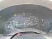 2000 Chevrolet Blazer LT z VIN 1GNDT13W8Y2138536, wystawiony jako Copart lot #82927574 z przebiegiem 175 671 mil mil oraz Szkoda całkowita • Salvage title. Historia ofert i sprzedaży dostępna na DreamBid. Obrazek 9.