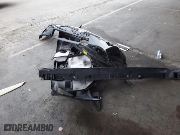 ✅ 2013 Lexus RX 450h • VIN: JTJBC1BA5D2066708 • Lot: 93136825. Wystawiony na Copart z przebiegiem 205 705 mil. Bezpłatny archiwum sprzedaży aukcyjnych z USA i szczegółowy raport historii pojazdu na DreamBid. Zdjęcie 12.