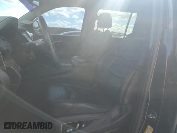 ✅ 2019 Cadillac Escalade ESV Premium Luxury • VIN: 1GYS3JKJ2KR397070 • Лот: 90673145. Опубликован ранее на Copart с пробегом Не указан. Бесплатный доступ к архиву аукционных продаж из США и подробный отчёт об истории автомобиля на DreamBid. Изображение 7.