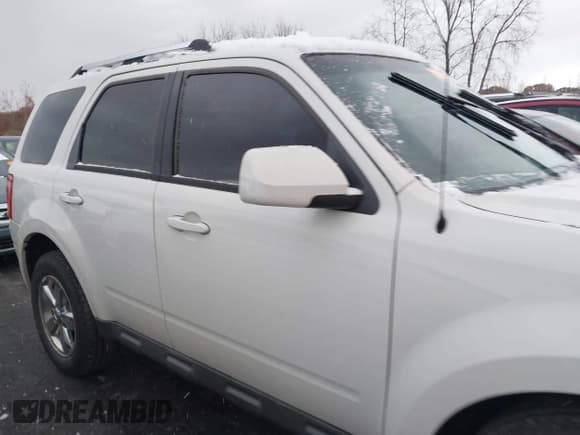 ✅ 2012 Ford Escape Limited • VIN: 1FMCU9EG8CKC80959 • Лот: 43664390. Опубликован ранее на IAAI с пробегом 213 017 миль. Бесплатный доступ к архиву аукционных продаж из США и подробный отчёт об истории автомобиля на DreamBid. Изображение 14.