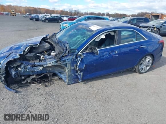 ✅ 2021 Cadillac CT4 Premium Luxury • VIN: 1G6DF5RK6M0115910 • Lot: 43640319. Wystawiony na IAAI z przebiegiem 63 375 mil. Bezpłatny archiwum sprzedaży aukcyjnych z USA i szczegółowy raport historii pojazdu na DreamBid. Zdjęcie 2.