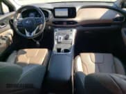 ✅ 2022 Hyundai Santa Fe Limited • VIN: KM8S5DA15NU057928 • Lot: 68782183. Wystawiony na Copart z przebiegiem 9 996 mil. Bezpłatny archiwum sprzedaży aukcyjnych z USA i szczegółowy raport historii pojazdu na DreamBid. Zdjęcie 8.