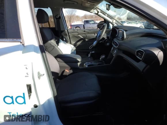 ✅ 2020 Hyundai Santa Fe SE • VIN: 5NMS2CAD2LH242489 • Lot: 36072093. Wystawiony na Copart z przebiegiem 44 441 mil. Bezpłatny archiwum sprzedaży aukcyjnych z USA i szczegółowy raport historii pojazdu na DreamBid. Zdjęcie 7.