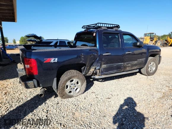 ✅ 2007 Chevrolet Silverado 1500 1LT • VIN: 2GCEK13M971590590 • Lot: 82590105. Listed on Copart with 182,737 mi. Free auction sales archive from the USA and detailed vehicle history report at DreamBid. Image 3.