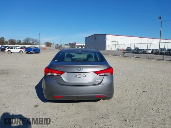 ✅ 2013 Hyundai Elantra GLS • VIN: 5NPDH4AEXDH259180 • Lot: 43648942. Listed on IAAI with 226,832 mi. Free auction sales archive from the USA and detailed vehicle history report at DreamBid. Image 16.