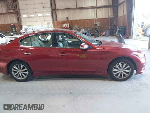 ✅ 2014 Infiniti Q50 Premium • VIN: JN1BV7AR2EM692944 • Lot: 43182466. Wystawiony na IAAI z przebiegiem 162 244 mil. Bezpłatny archiwum sprzedaży aukcyjnych z USA i szczegółowy raport historii pojazdu na DreamBid. Zdjęcie 13.