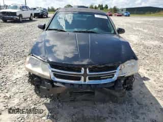2012 Dodge Avenger SXT Plus z VIN 1C3CDZEG1CN151503, wystawiony jako Copart lot #71440064 z przebiegiem 176 599 mil mil oraz Szkoda całkowita • Salvage title. Historia ofert i sprzedaży dostępna na DreamBid. Obrazek 5.