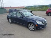 ✅ 2011 Mercedes-Benz C 300 Sport • VIN: WDDGF8BB2BR134569 • Лот: 42924310. Опубликован ранее на IAAI с пробегом 165 450 миль. Бесплатный доступ к архиву аукционных продаж из США и подробный отчёт об истории автомобиля на DreamBid. Изображение 1.