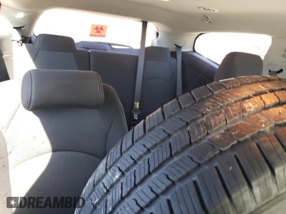 ✅ 2017 Chevrolet Traverse LT • VIN: 1GNKRHKD7HJ316294 • Lot: 69927544. Wystawiony na Copart z przebiegiem 109 540 mil. Bezpłatny archiwum sprzedaży aukcyjnych z USA i szczegółowy raport historii pojazdu na DreamBid. Zdjęcie 10.