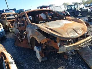 ✅ 2017 Hyundai Santa Fe 2.4L • VIN: 5NMZTDLB3HH001058 • Лот: 37930094. Опубликован ранее на IAAI с пробегом Не указан. Бесплатный доступ к архиву аукционных продаж из США и подробный отчёт об истории автомобиля на DreamBid. Изображение 1.