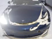 ✅ 2019 Tesla Model 3 Long Range • VIN: 5YJ3E1EBXKF364929 • Lot: 43884126. Wystawiony na IAAI z przebiegiem 189 010 mil. Bezpłatny archiwum sprzedaży aukcyjnych z USA i szczegółowy raport historii pojazdu na DreamBid. Zdjęcie 6.