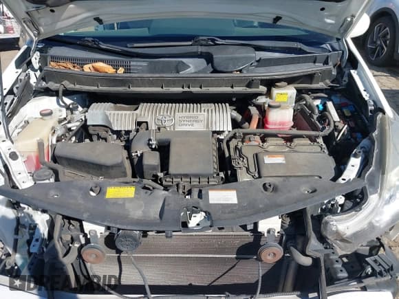 ✅ 2015 Toyota Prius Two • VIN: JTDZN3EU3FJ020591 • Lot: 43487239. Listed on IAAI with 134,235 mi. Free auction sales archive from the USA and detailed vehicle history report at DreamBid. Image 10.