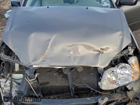 ✅ 2007 Toyota Corolla S • VIN: 1NXBR32E87Z788467 • Лот: 94100235. Опубликован ранее на Copart с пробегом 237 739 миль. Бесплатный доступ к архиву аукционных продаж из США и подробный отчёт об истории автомобиля на DreamBid. Изображение 11.