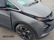 ✅ 2022 Chevrolet Bolt EV 2LT • VIN: 1G1FX6S06N4134882 • Lot: 41785913. Wystawiony na IAAI z przebiegiem 64 359 mil. Bezpłatny archiwum sprzedaży aukcyjnych z USA i szczegółowy raport historii pojazdu na DreamBid. Zdjęcie 19.