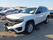 ✅ 2025 Jeep Grand Cherokee Laredo • VIN: 1C4RJHAG6SC306653 • Lot: 43183120. Listed on IAAI with 595 mi. Free auction sales archive from the USA and detailed vehicle history report at DreamBid. Image 2.