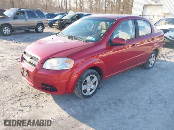 ✅ 2011 Chevrolet Aveo 1LT • VIN: KL1TD5DE9BB185331 • Lot: 41580030. Wystawiony na IAAI z przebiegiem 119 501 mil. Bezpłatny archiwum sprzedaży aukcyjnych z USA i szczegółowy raport historii pojazdu na DreamBid. Zdjęcie 2.