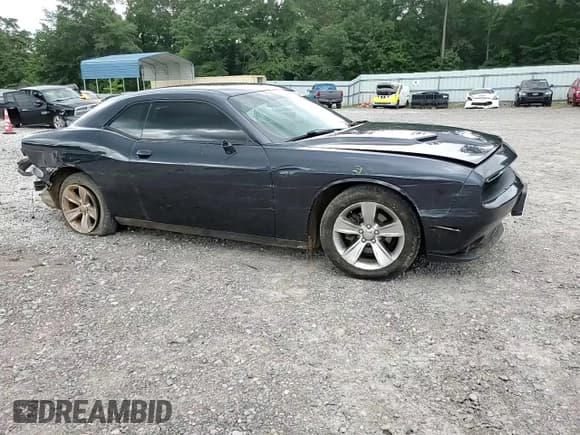 ✅ 2017 Dodge Challenger SXT • VIN: 2C3CDZAG1HH658472 • Lot: 64744274. Wystawiony na Copart z przebiegiem 129 764 mil. Bezpłatny archiwum sprzedaży aukcyjnych z USA i szczegółowy raport historii pojazdu na DreamBid. Zdjęcie 11.