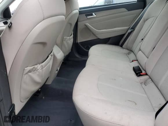 2015 Hyundai Sonata Eco z VIN 5NPE24AA0FH116504, wystawiony jako Copart lot #83822365 z przebiegiem 104 961 mil mil oraz Szkoda całkowita • Salvage title. Historia ofert i sprzedaży dostępna na DreamBid. Obrazek 10.