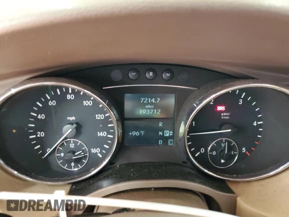 ✅ 2007 Mercedes-Benz R 3.0L • VIN: 4JGCB22E47A043753 • Lot: 70022295. Wystawiony na Copart z przebiegiem 193 712 mil. Bezpłatny archiwum sprzedaży aukcyjnych z USA i szczegółowy raport historii pojazdu na DreamBid. Zdjęcie 9.