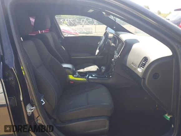 ✅ 2018 Dodge Charger R/T • VIN: 2C3CDXCT6JH205940 • Lot: 42227254. Wystawiony na IAAI z przebiegiem 82 475 mil. Bezpłatny archiwum sprzedaży aukcyjnych z USA i szczegółowy raport historii pojazdu na DreamBid. Zdjęcie 5.