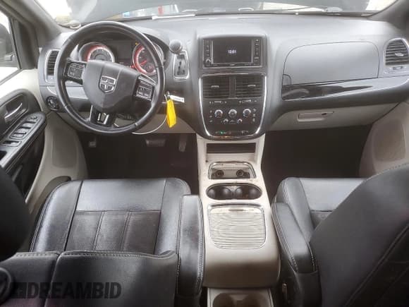 ✅ 2020 Dodge Grand Caravan SXT • VIN: 2C4RDGCG1LR254128 • Лот: 91040935. Опубликован ранее на Copart с пробегом 129 547 миль. Бесплатный доступ к архиву аукционных продаж из США и подробный отчёт об истории автомобиля на DreamBid. Изображение 8.