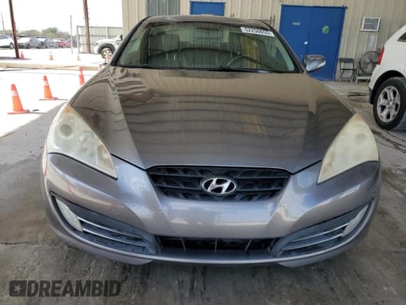 ✅ 2011 Hyundai Genesis Coupe Grand Touring • VIN: KMHHU6KH5BU058125 • Lot: 52256655. Wystawiony na Copart z przebiegiem 174 568 mil. Bezpłatny archiwum sprzedaży aukcyjnych z USA i szczegółowy raport historii pojazdu na DreamBid. Zdjęcie 5.