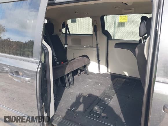 ✅ 2012 Dodge Grand Caravan SE • VIN: 2C4RDGBG1CR406894 • Lot: 43490905. Wystawiony na IAAI z przebiegiem 131 471 mil. Bezpłatny archiwum sprzedaży aukcyjnych z USA i szczegółowy raport historii pojazdu na DreamBid. Zdjęcie 8.