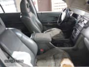 ✅ 2005 Honda Pilot EX-L • VIN: 5FNYF18535B051833 • Lot: 43319654. Wystawiony na IAAI z przebiegiem 246 171 mil. Bezpłatny archiwum sprzedaży aukcyjnych z USA i szczegółowy raport historii pojazdu na DreamBid. Zdjęcie 5.