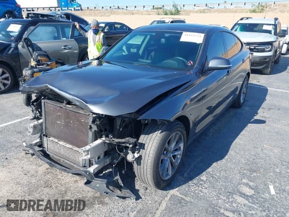 ✅ 2015 BMW 3 Series 328i Gran Turismo xDrive • VIN: WBA8Z5C58FD672237 • Лот: 41425724. Опубликован ранее на IAAI с пробегом 109 935 миль. Бесплатный доступ к архиву аукционных продаж из США и подробный отчёт об истории автомобиля на DreamBid. Изображение 2.