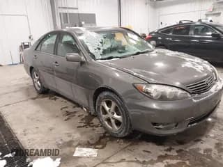 ✅ 2005 Toyota Camry LE • VIN: 4T1BE32K25U544022 • Лот: 43859864. Опубликован ранее на IAAI с пробегом 223 284 миль. Бесплатный доступ к архиву аукционных продаж из США и подробный отчёт об истории автомобиля на DreamBid. Изображение 1.
