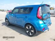 ✅ 2018 Kia Soul + • VIN: KNDJP3A56J7562151 • Lot: 43179541. Wystawiony na IAAI z przebiegiem 157 466 mil. Bezpłatny archiwum sprzedaży aukcyjnych z USA i szczegółowy raport historii pojazdu na DreamBid. Zdjęcie 3.